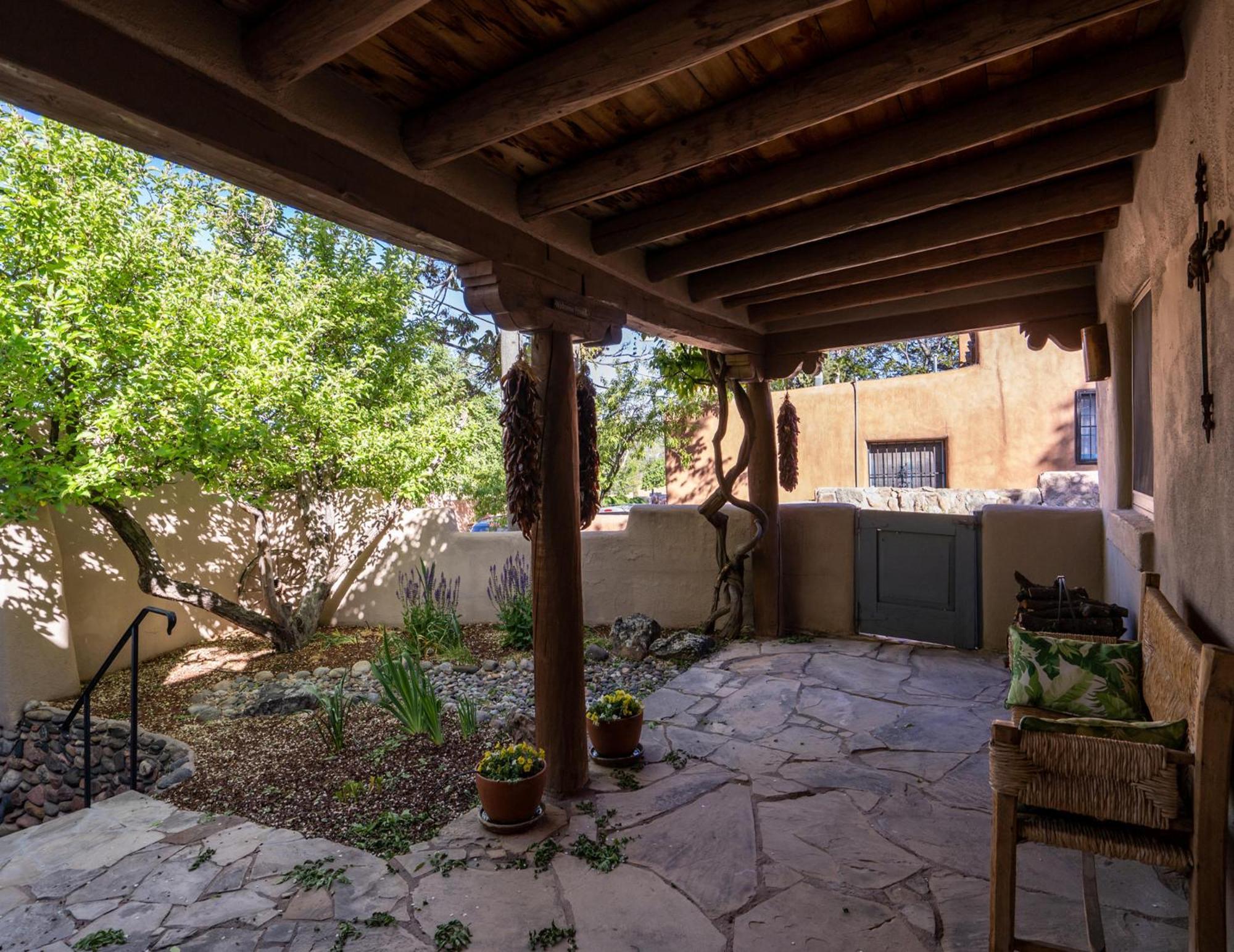 Harmony House * Santa Fe