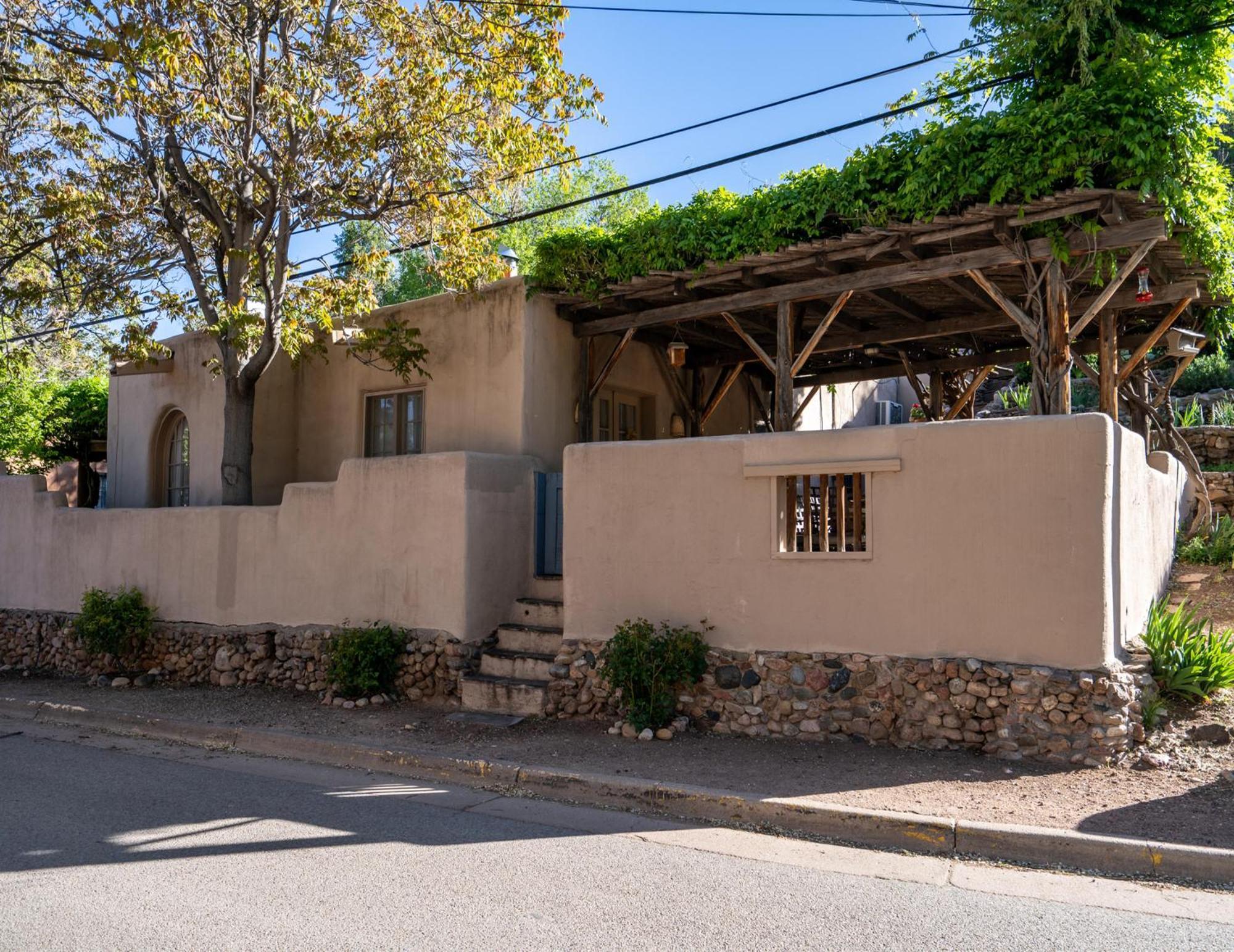 Holiday home Harmony House